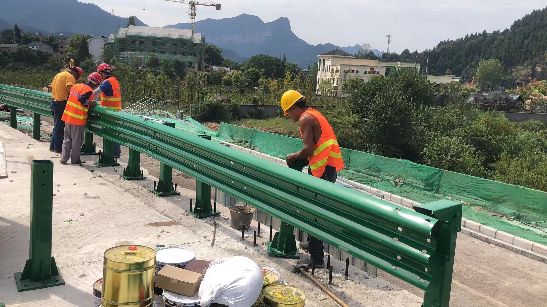 得荣县双波波形护栏热镀锌波形护栏 - 推荐